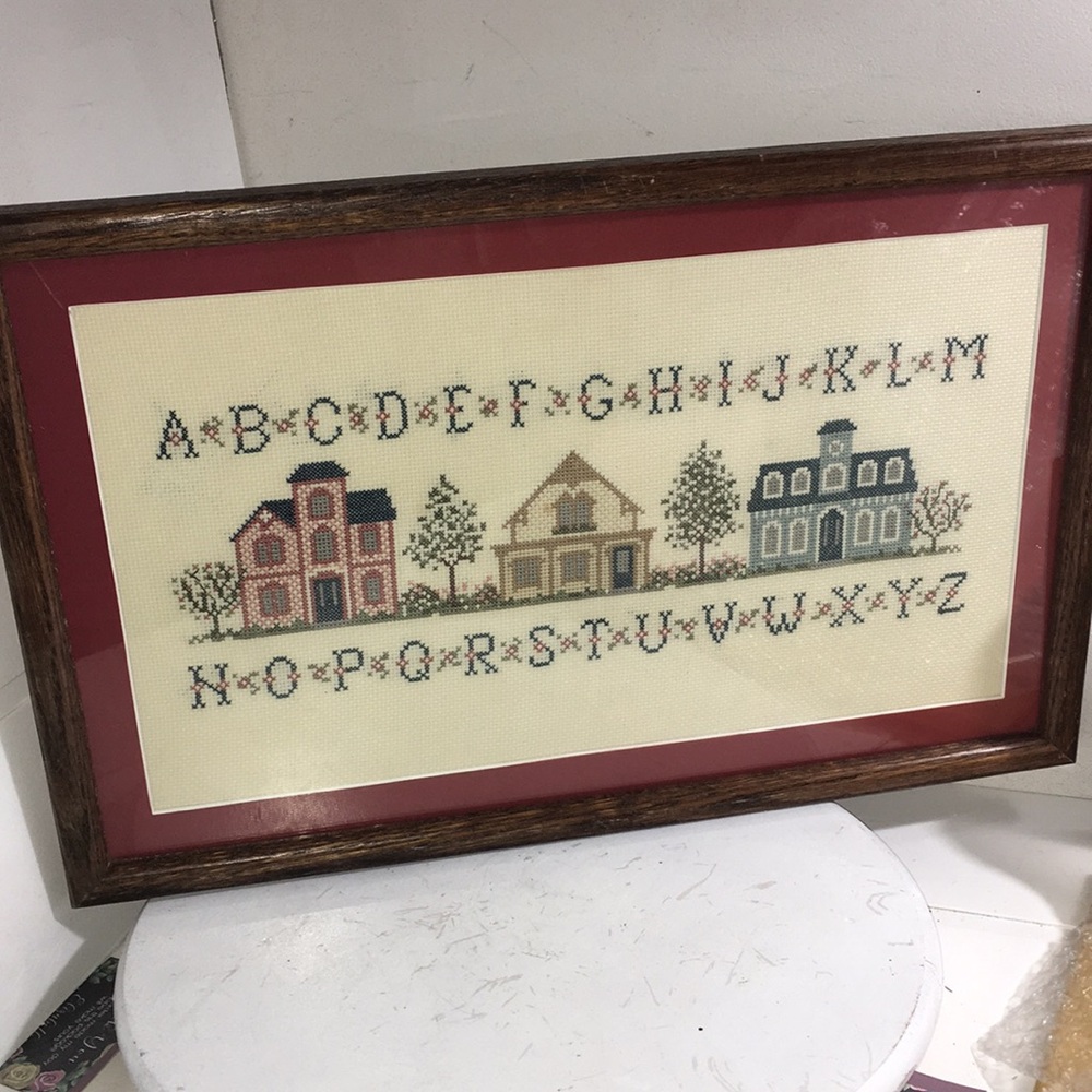 Cross-stitch vintage Alphabet framed & matted picture. - Picture 8 of 12